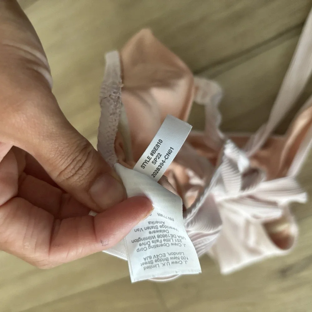 J. Crew Bikini Top 38D Baby Pink Ribbed Cross-Back Underwire BE810